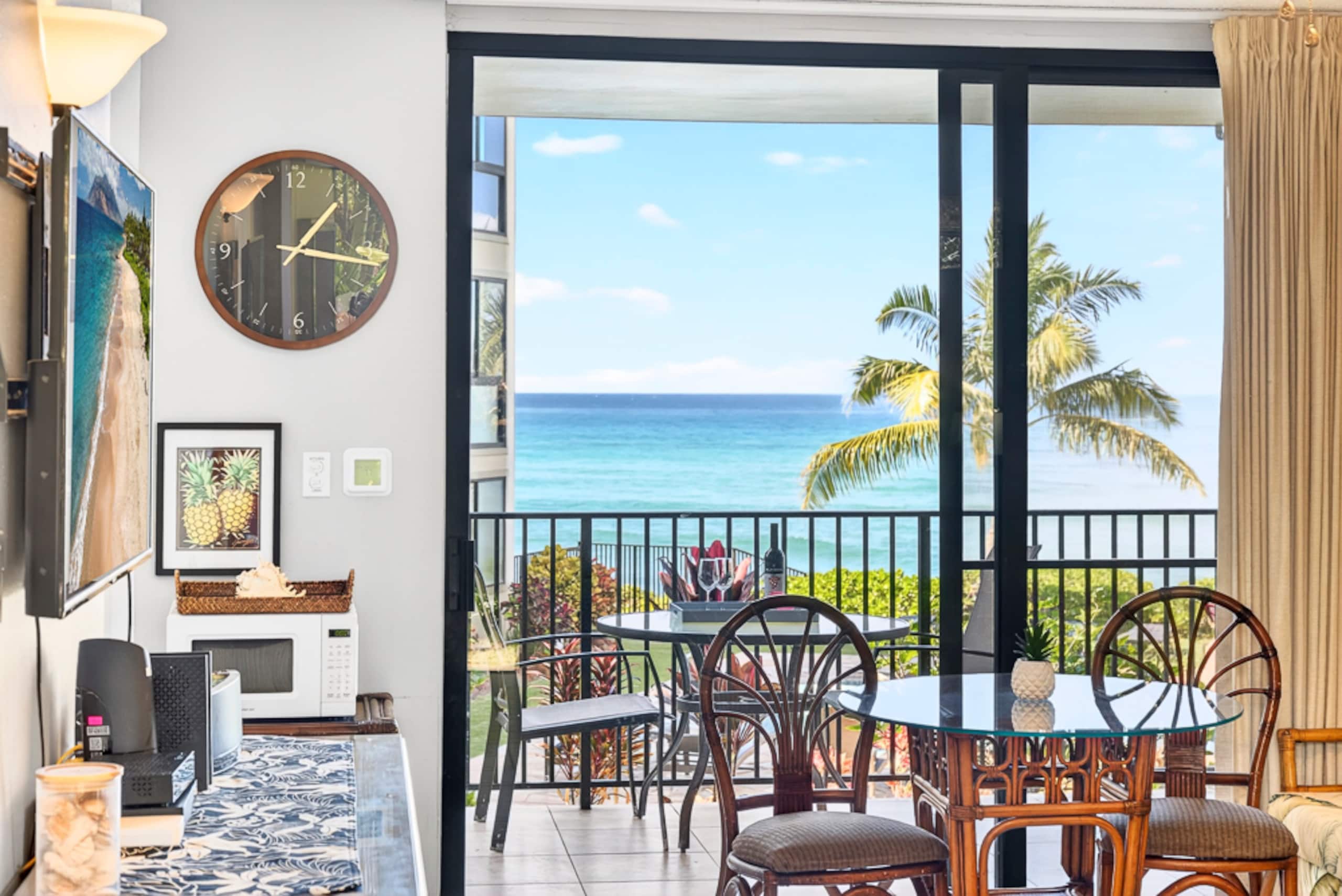 Studio with a million dollar view - Image 2