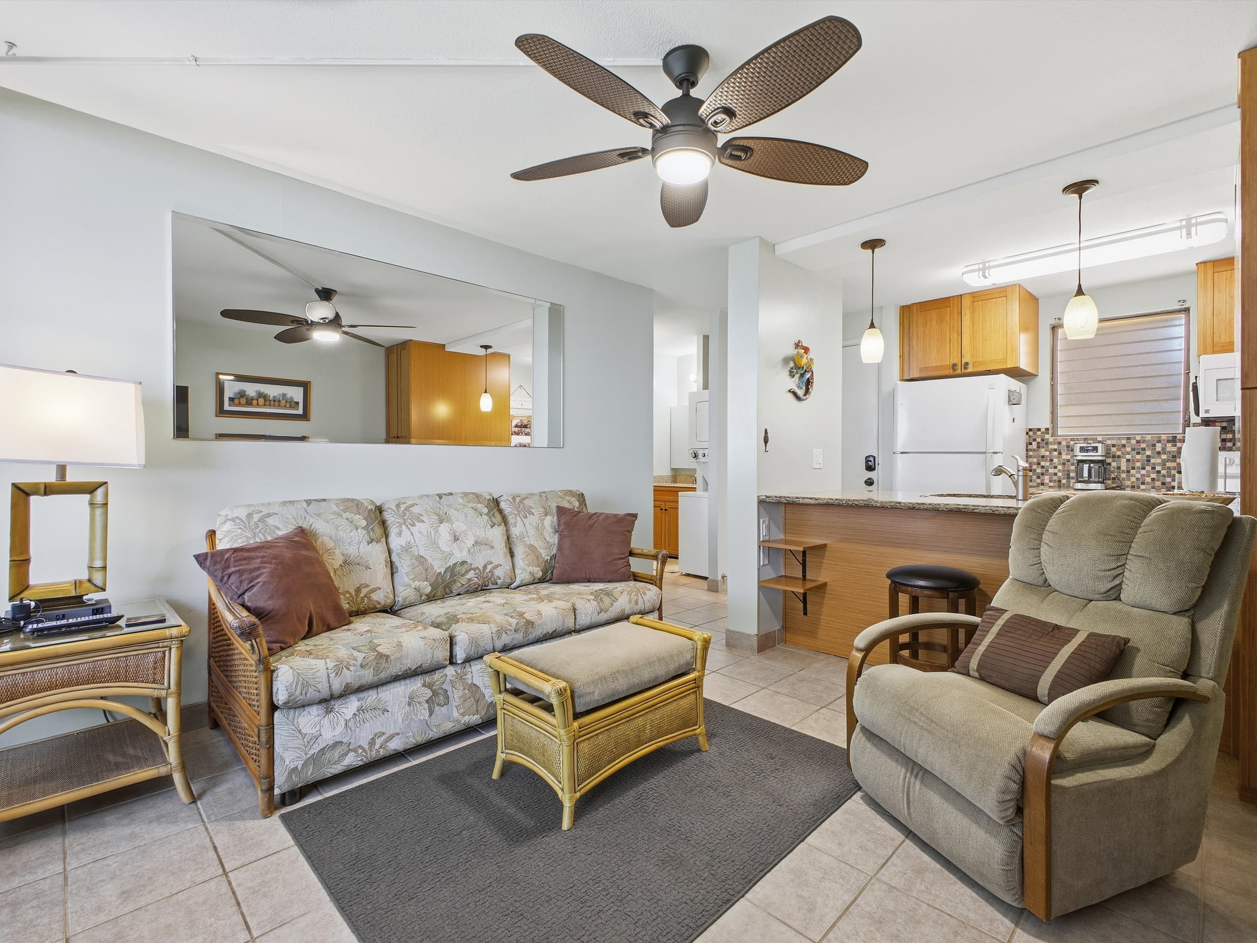 Direct Beachfront Living in South Maui - Image 5
