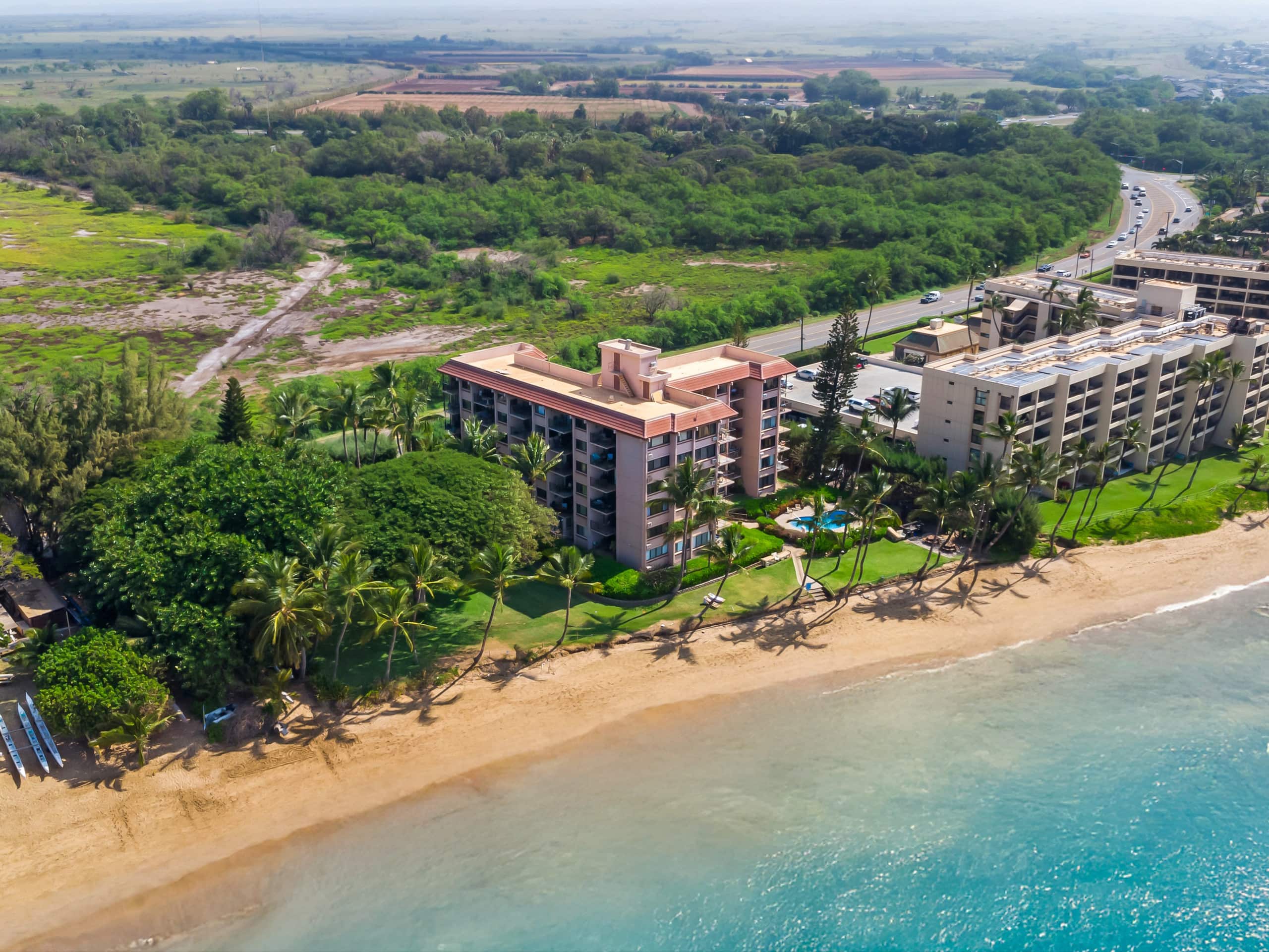 Direct Beachfront Living in South Maui - Image 1
