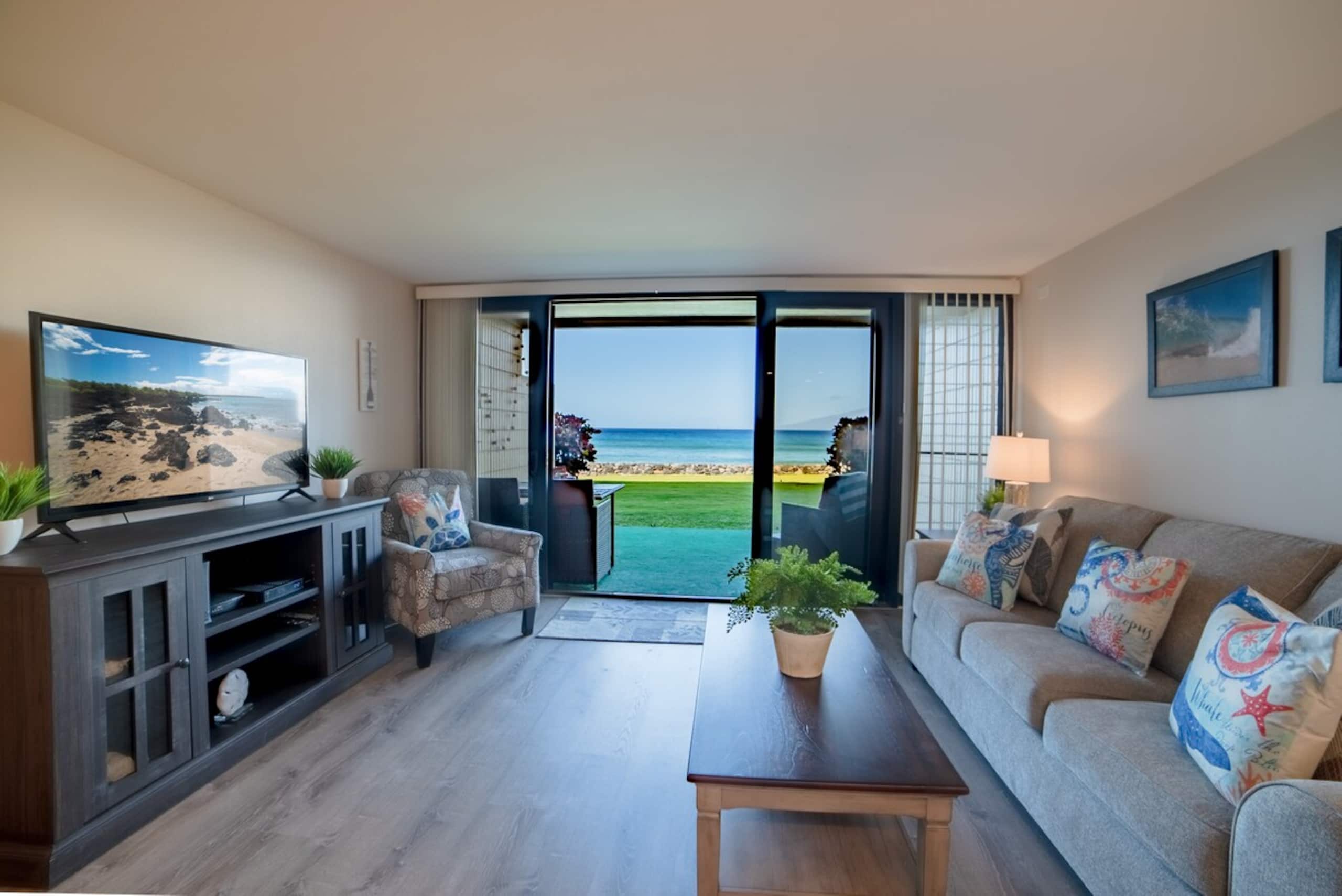 Condo in Lahaina · ★4.33 · 1 bedroom · 2 beds · 1 private bath - Image 3