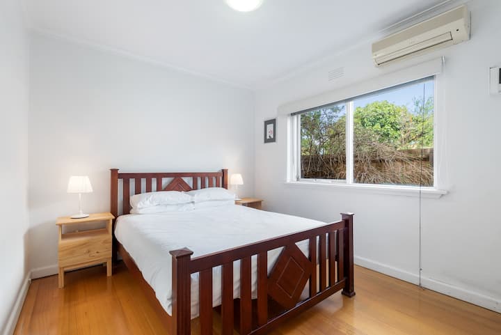 Comfortable 1-bed Near City & Airport - Melbourne