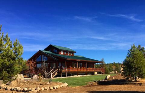 Broken Ridge-sleeps34-hottub-game rm-AC-kids area