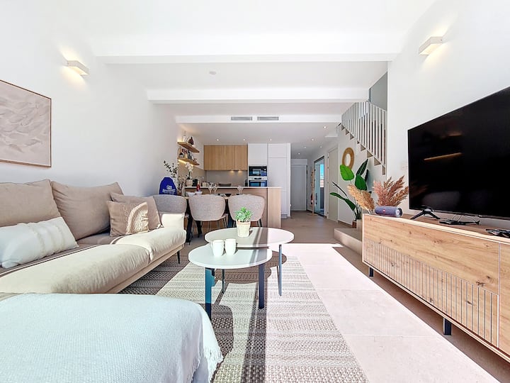 Villa With Private Pool, Roof Terrace And Bbq - Los Alcázares
