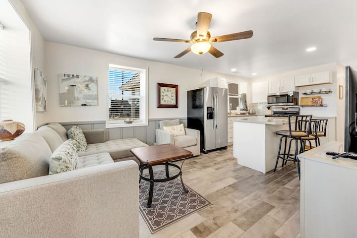 Updated 3br Mountainview Home | W/d - 플래그스태프