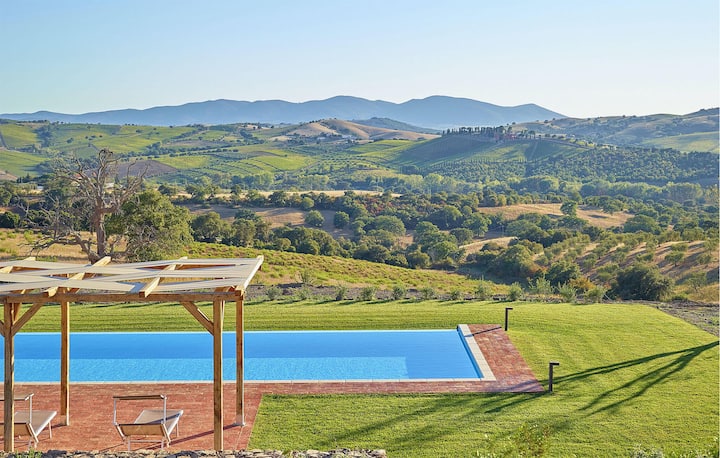 Stunning Home In Località Ottava Zona - Grosseto