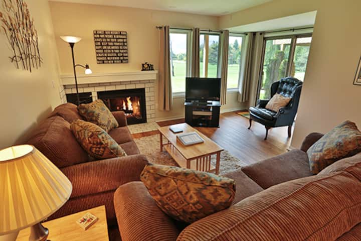Trout Creek Resort #37 By Purestay - Harbor Springs, MI