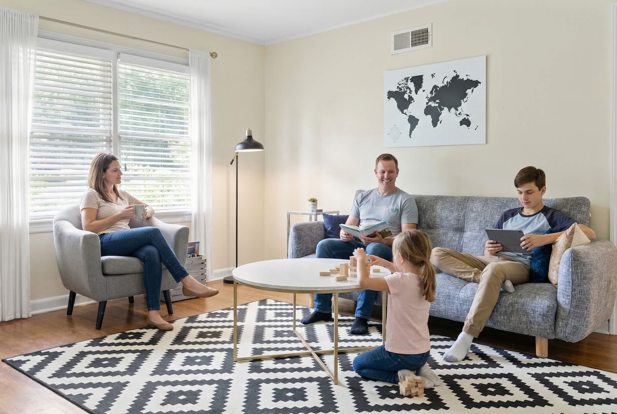Successful Airbnb property: Modern Memphis Retreat - Sleeps 7 - Fireplace in Colonial Acres