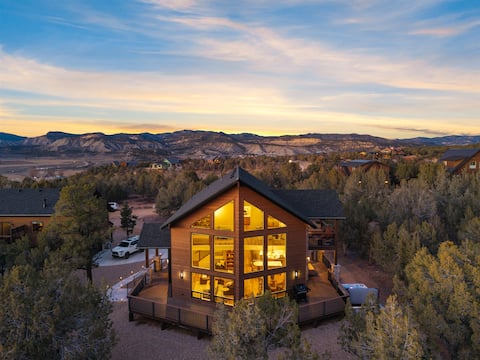 Successful Airbnb property: Zion East Luxury | Private Hot Tub & Fire Pit in Orderville