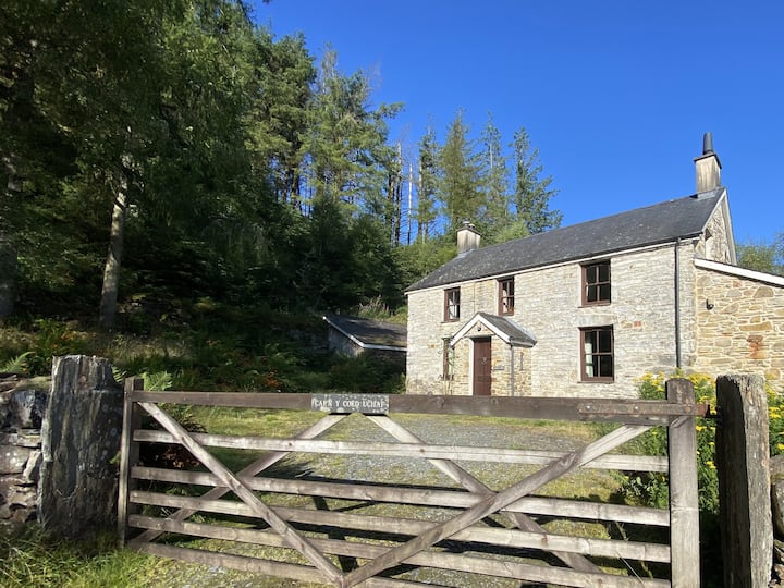Cae'n Y Coed Cottage - Portmeirion