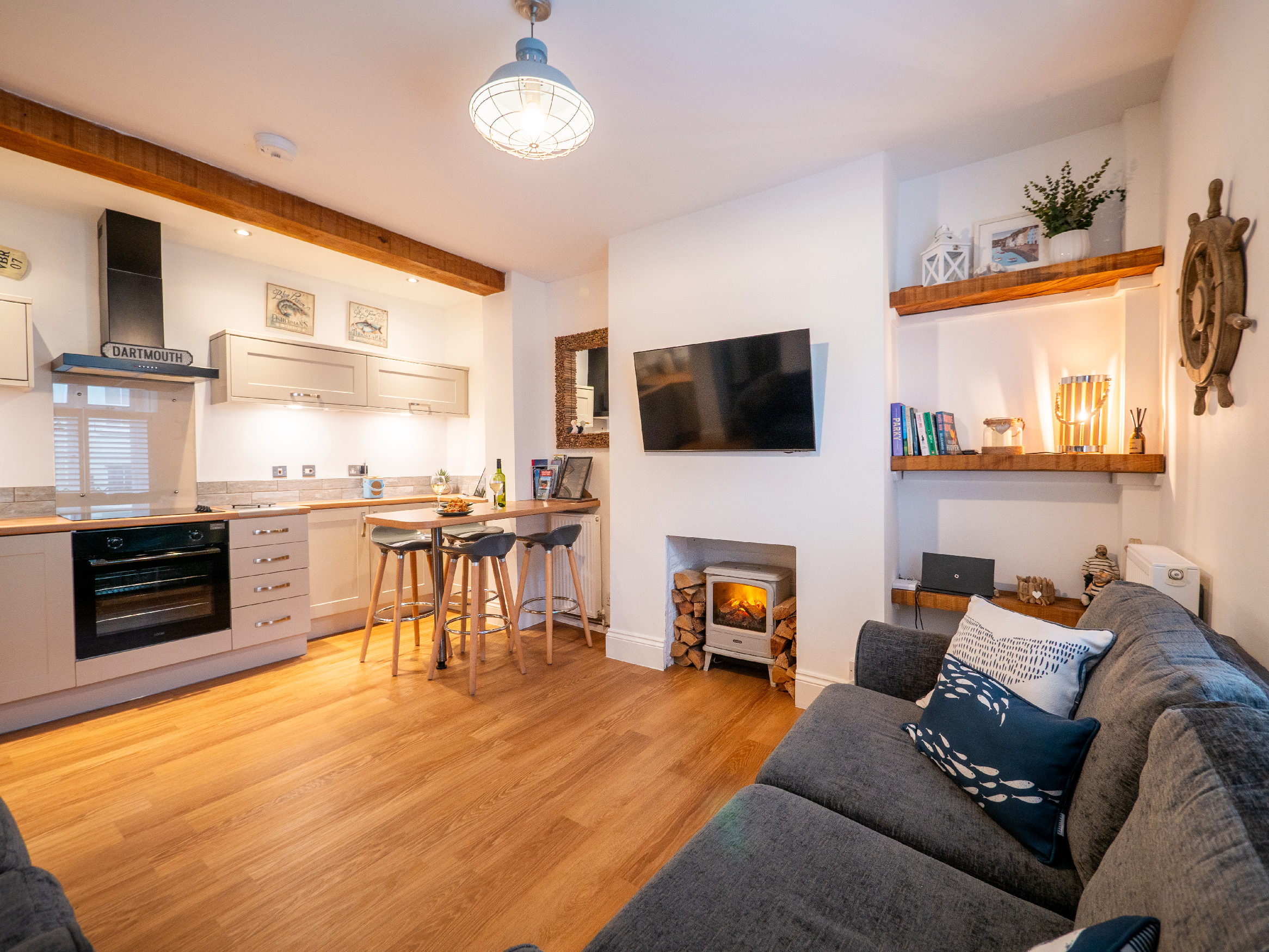 Central Dartmouth Hideaway With Garden & Parking - Dartmouth