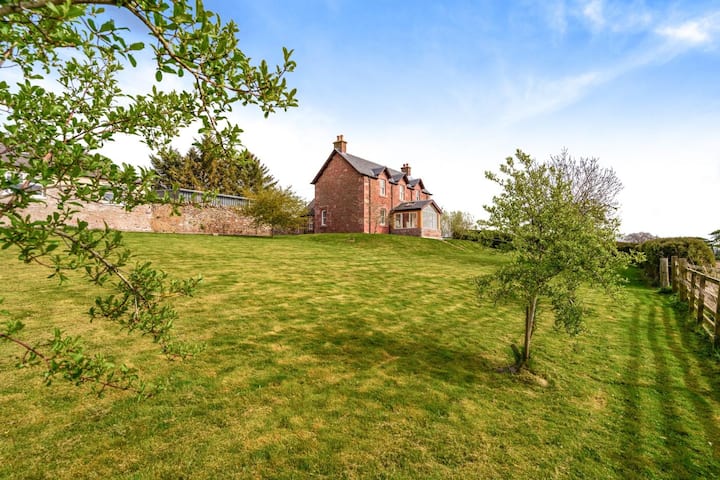 4 Bed In Alyth (Oc-e31853) - Blairgowrie