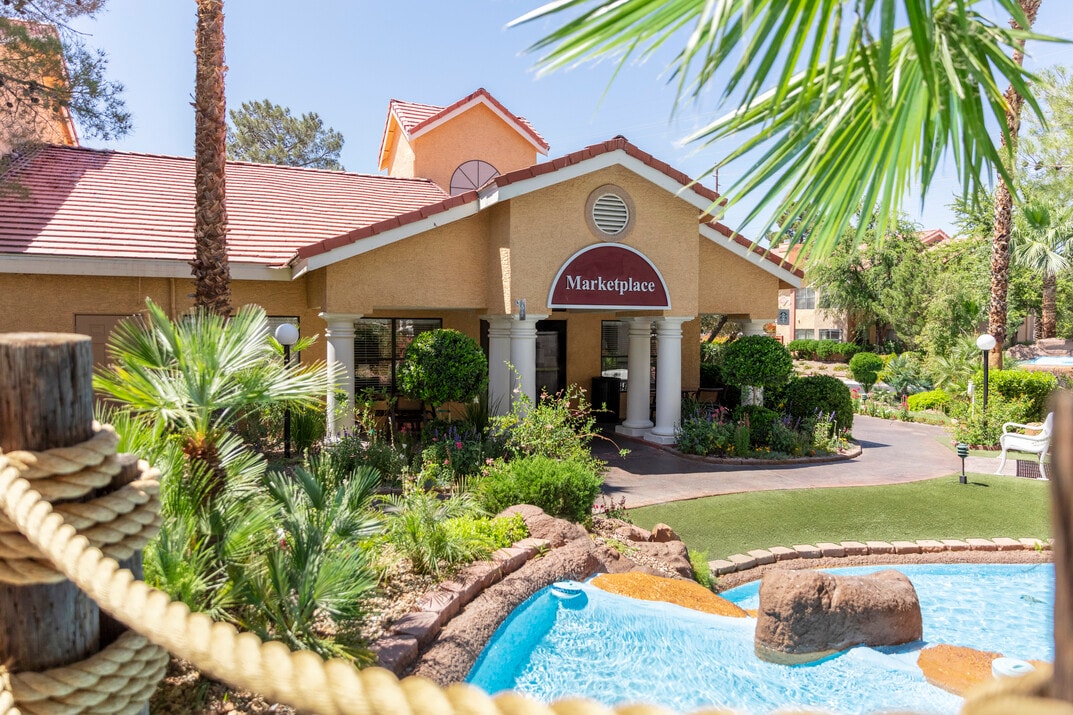 Westgate Flamingo Bay