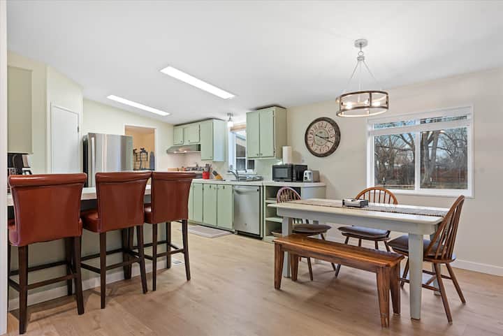 Broadway Place, Cozy! 3 Bdrm, 2 Bath Home - Baker City, OR