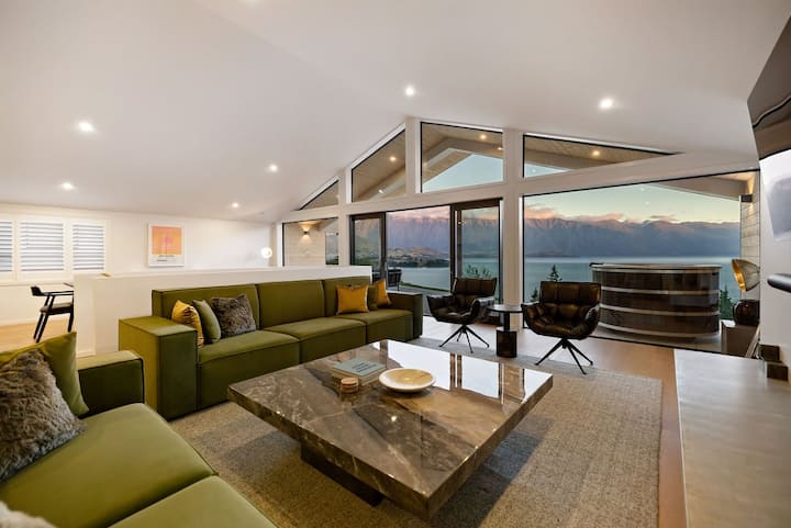 Aspen View + The Hideaway | Sleeps Up To 12 Guests - Queenstown