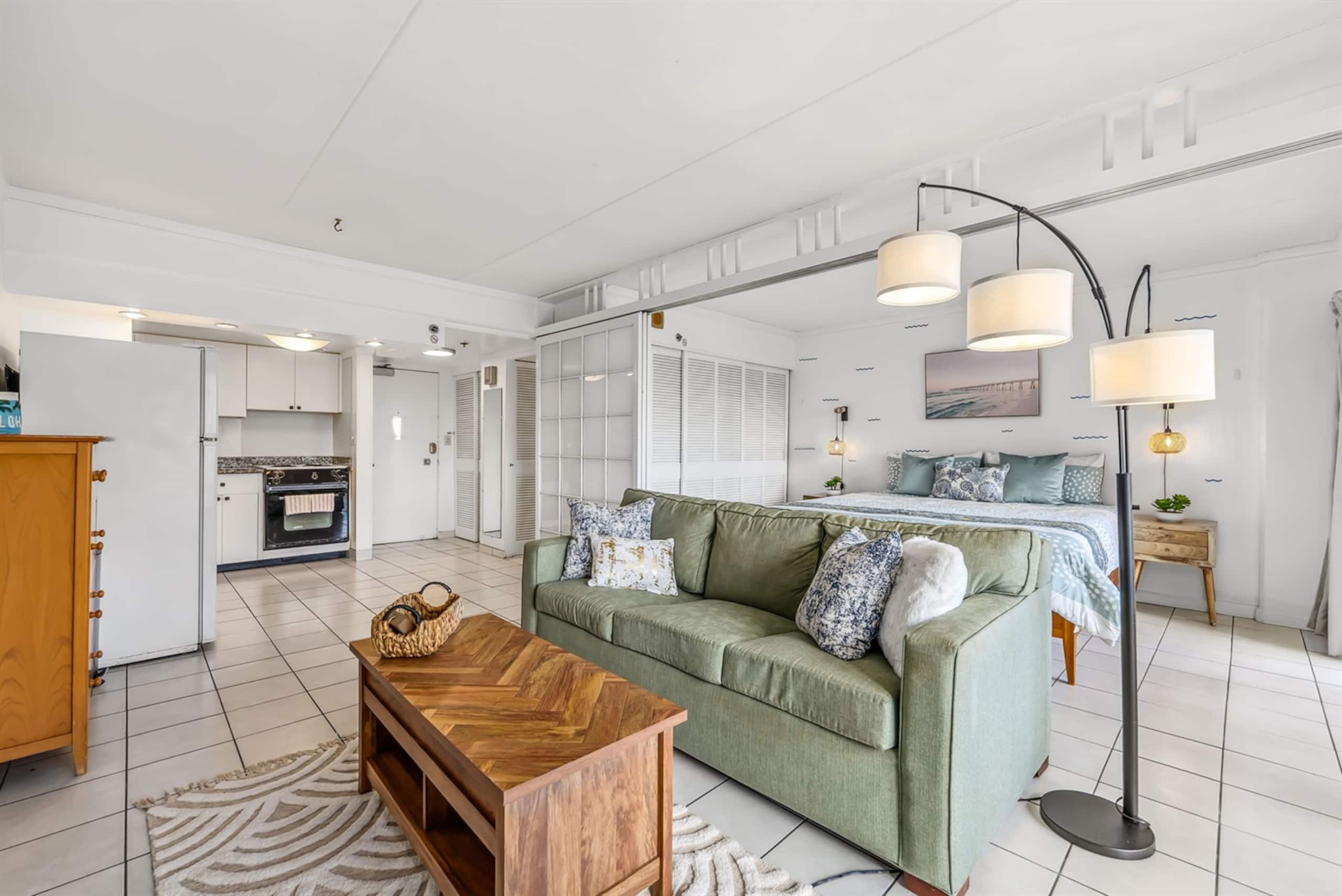 Condo in Honolulu · ★5.0 · 1 bedroom · 2 beds · 1 bath - Image 6