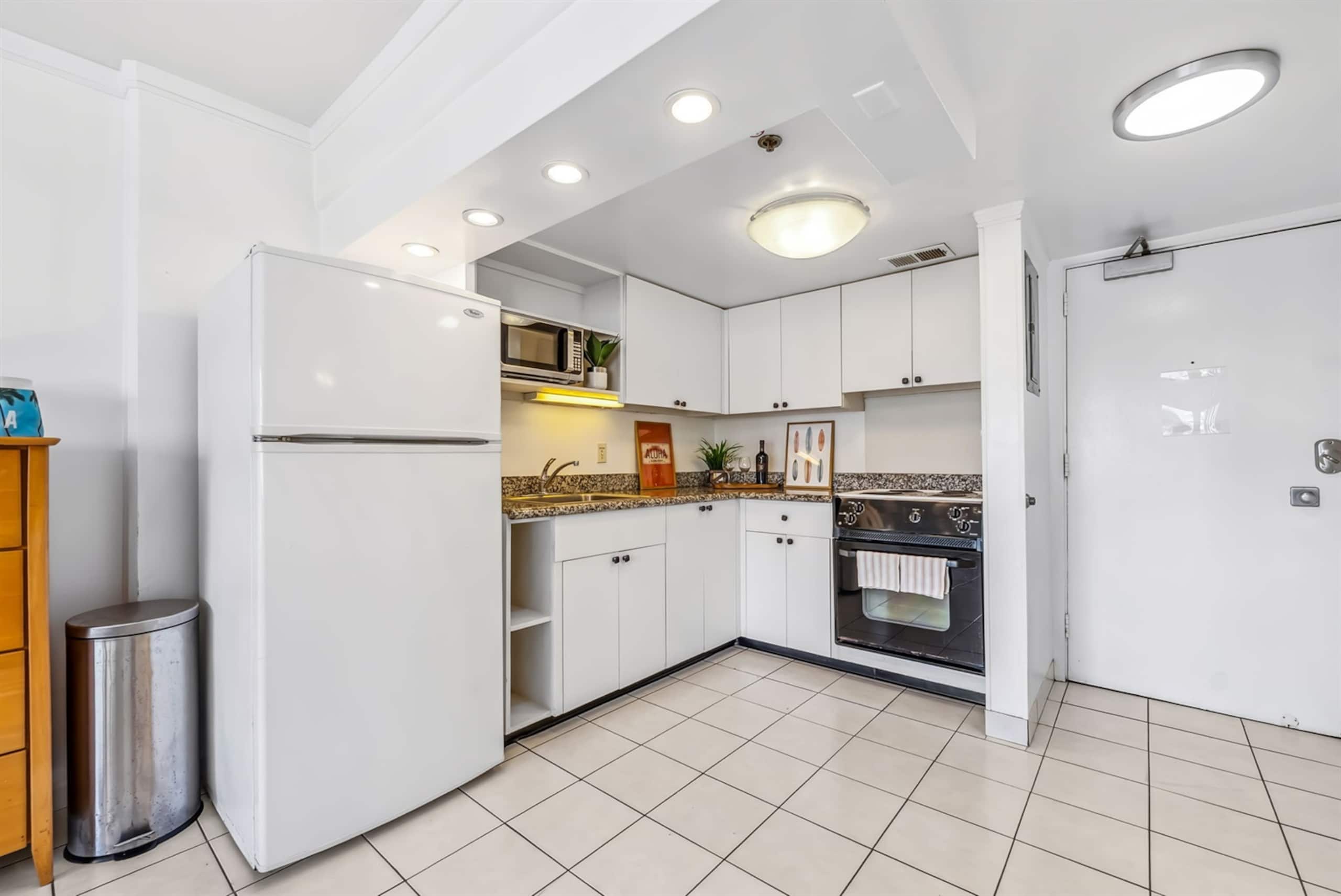 Condo in Honolulu · ★5.0 · 1 bedroom · 2 beds · 1 bath - Image 8