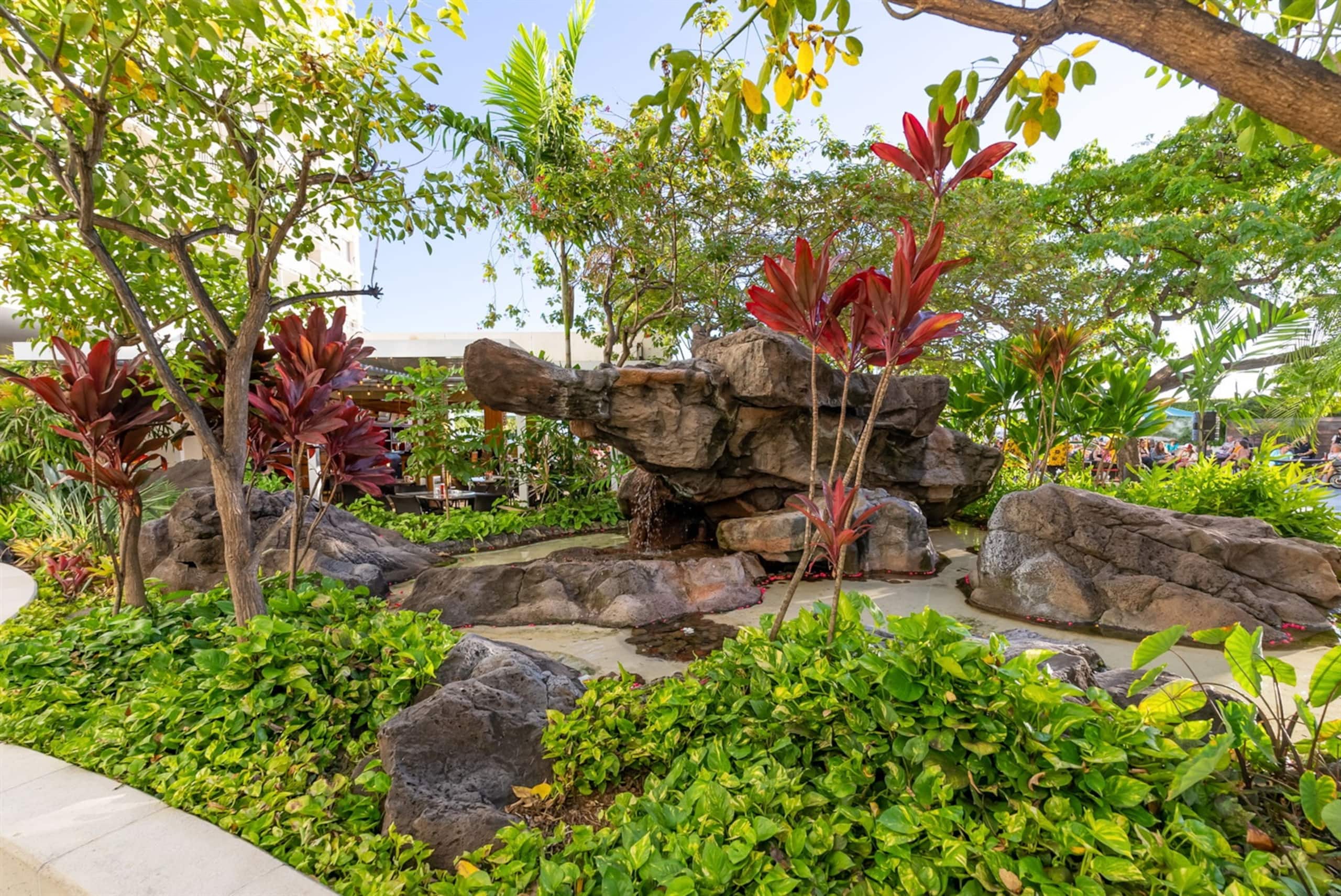 Condo in Honolulu · ★5.0 · 1 bedroom · 2 beds · 1 bath - Image 43