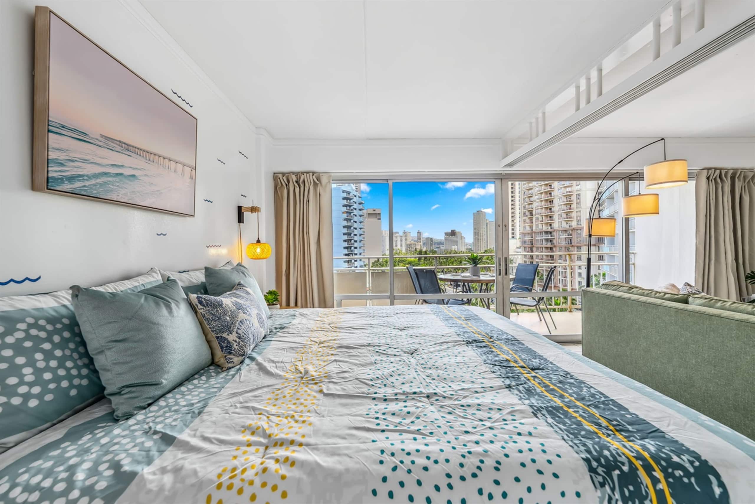 Condo in Honolulu · ★5.0 · 1 bedroom · 2 beds · 1 bath - Image 16