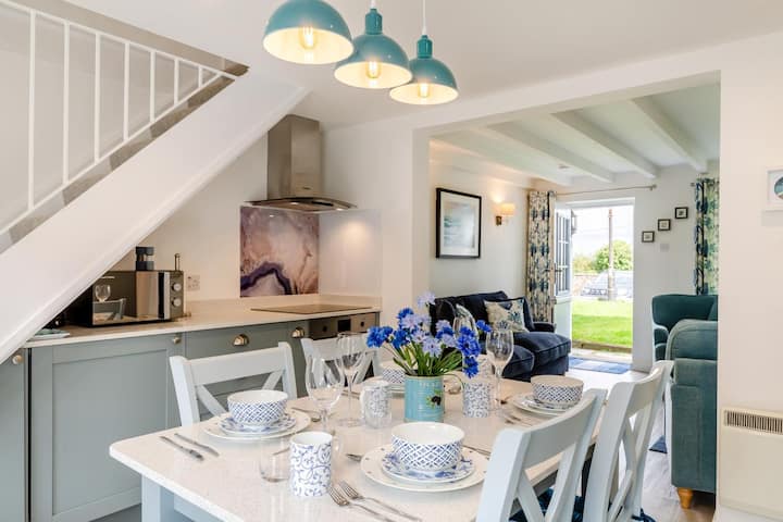 2 Bed In Edmonton (Oc-s29985) - Wadebridge