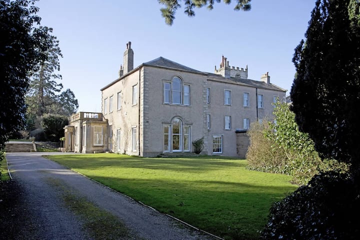 Middleham Manor By Birch Stays - Middleham