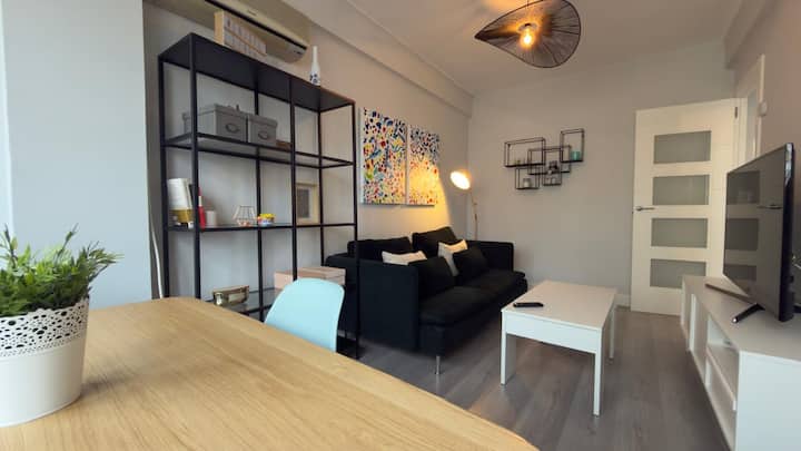 Bright Flat In Madrid - Adolfo Suárez Madrid–Barajas Airport (MAD)
