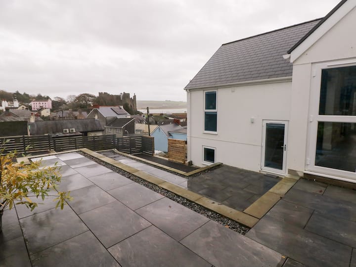 Milkwood Villa - Laugharne