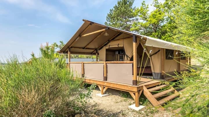 Zecamping 3* Tente 34m² Piscine - Francia