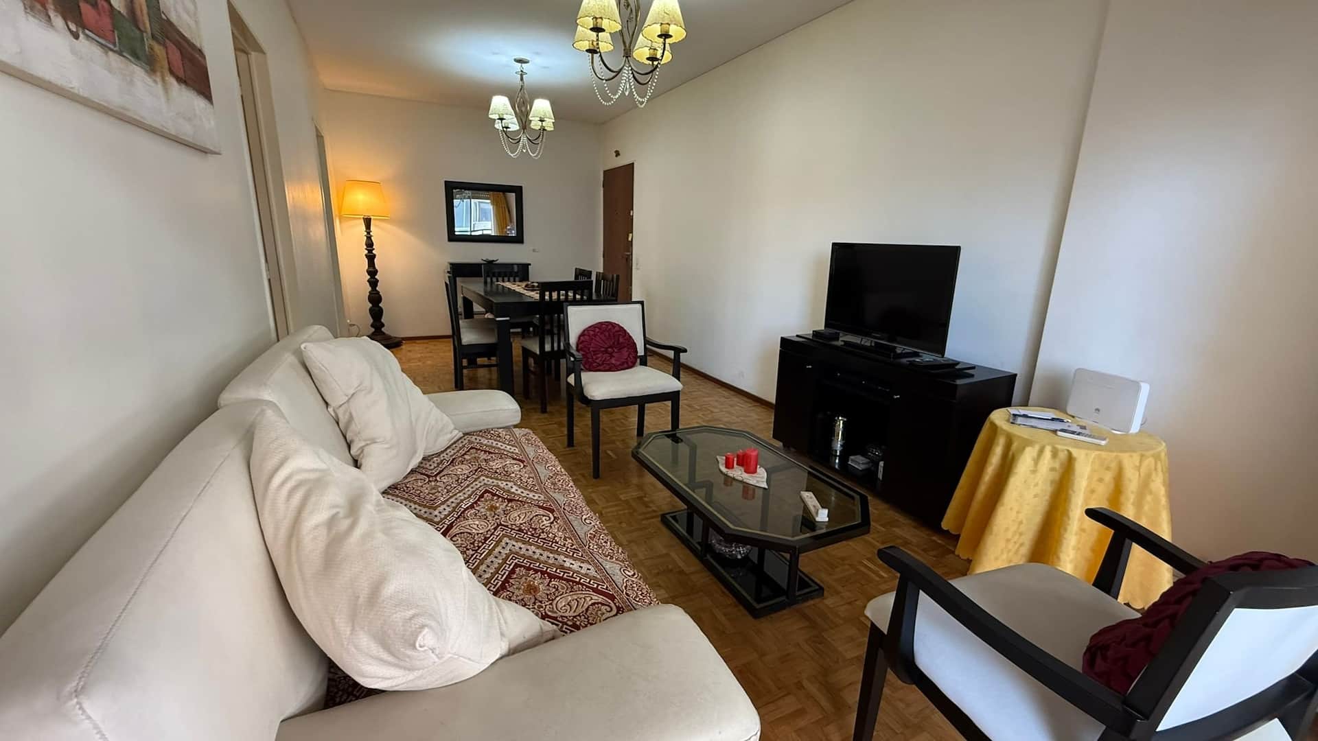 Two-bedroom apartment on Av. Rivadavia in Flores
