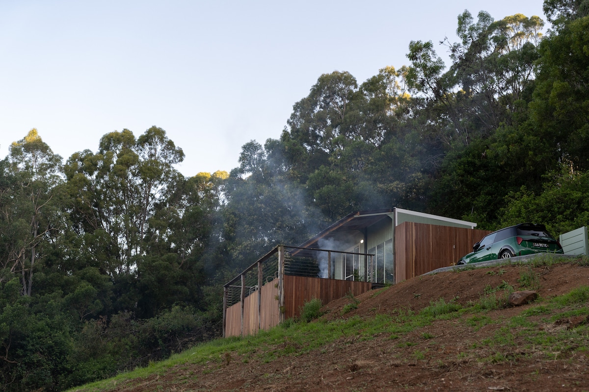 Hidden Valley Eco Lodge - Off Grid Rural Escape! - Tiny houses for Rent ...