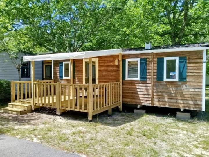 Mobil Home Confortable Avec Terrasse - Mézos