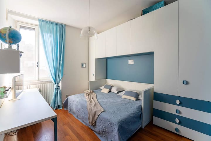 საძინებელი 1