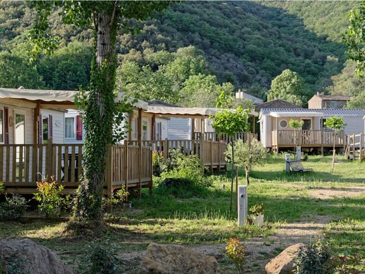 Camping Les Aires, 3 Pièces, 4 Pers. - Bédarieux