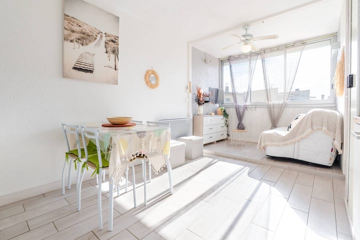 Bm477 Appartement T2 Rénové Avec Goût Proche Plage - Saint-Pierre-la-Mer
