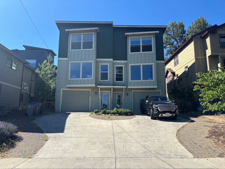 Hood River Townhouse - フッド・リバー, OR