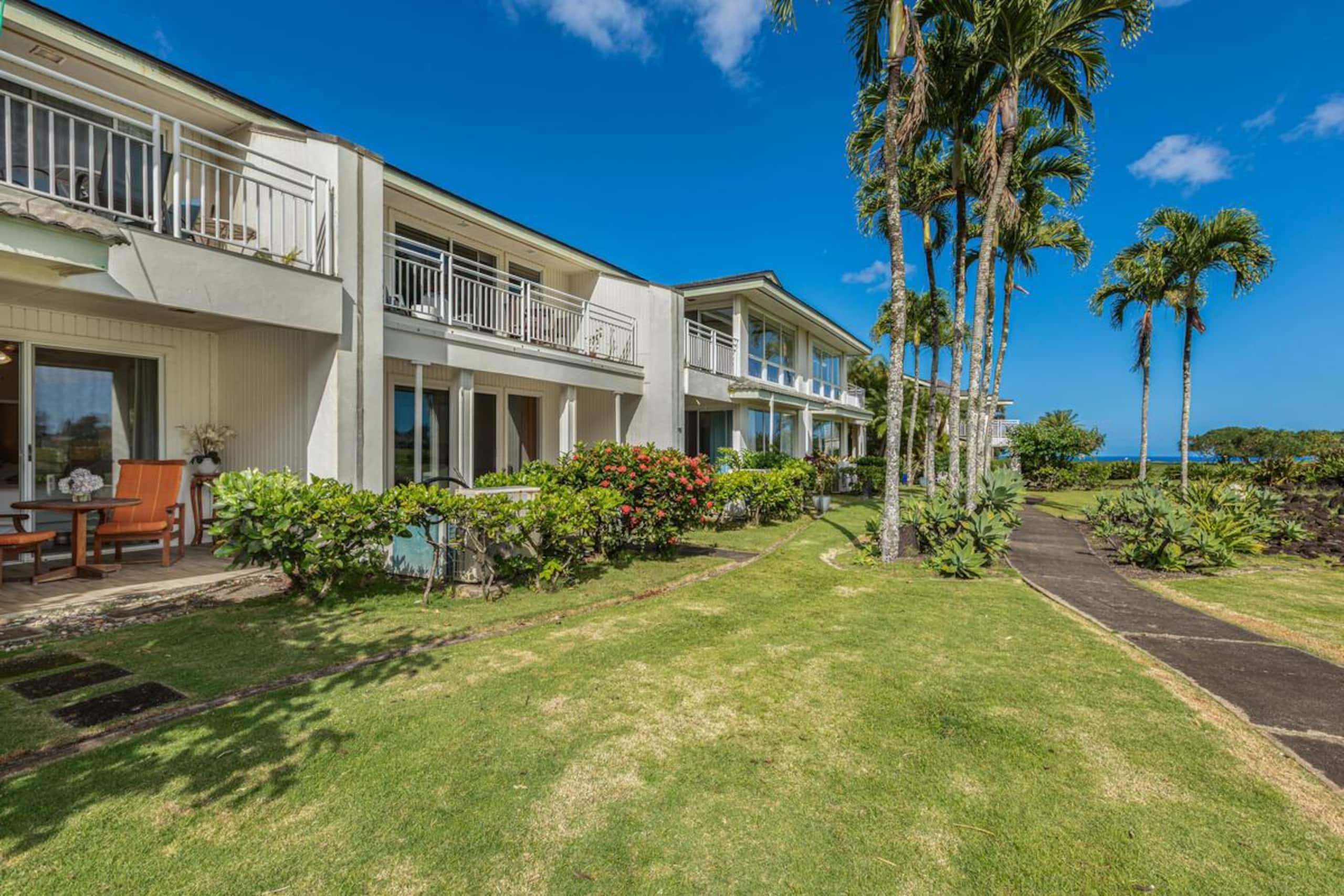 Condo in Princeville · ★4.8 · 2 bedrooms · 2 beds · 2 baths - Image 20