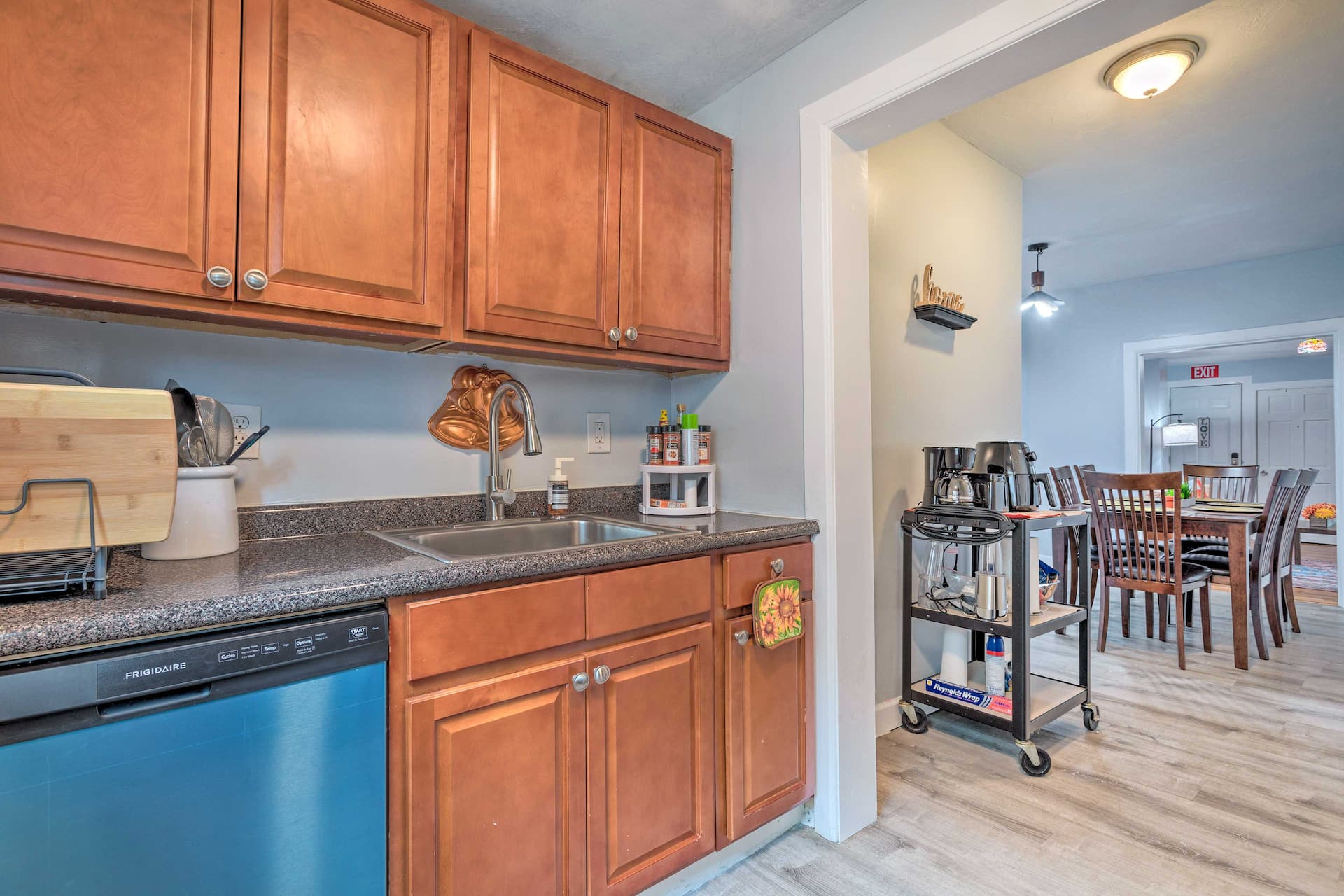 Downtown Brockton Apt < 1 Mi to Local Dining — foto 2