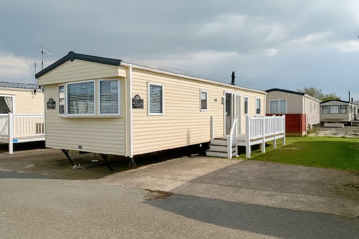 Golden Gate Holiday Centre - 19058 - Towyn