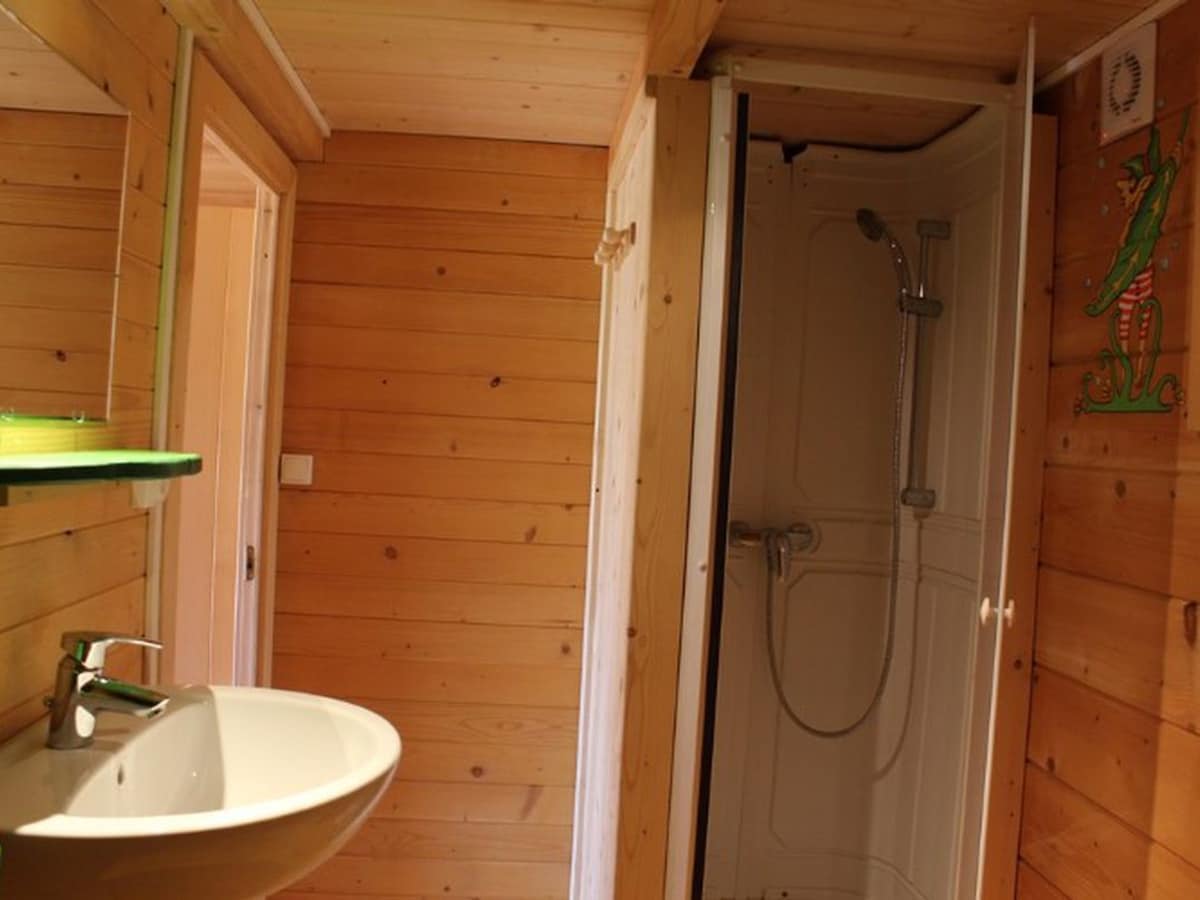 Cabane dans les Arbres n°1 — Nuit perchée à 8m au Domaine de Dienné à Dienné — environnement naturel