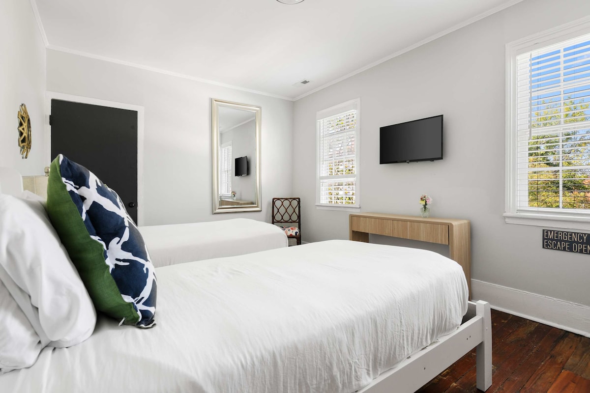 Dormitorio 4: dos camas individuales + TV