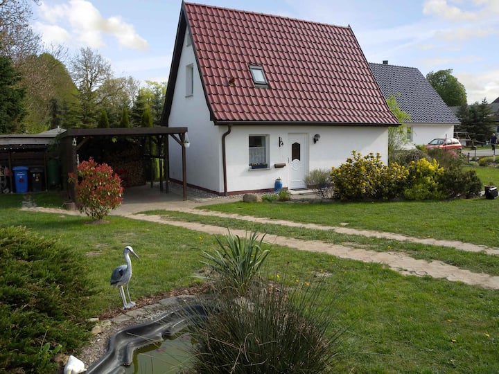 Maison De Vacances Avec Terrasse Et Jardin - Stralsund