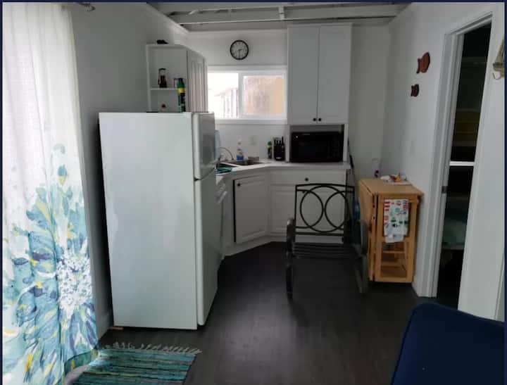Beachfront Cabin On East Lake W/ Boat Hoist - Okoboji, IA