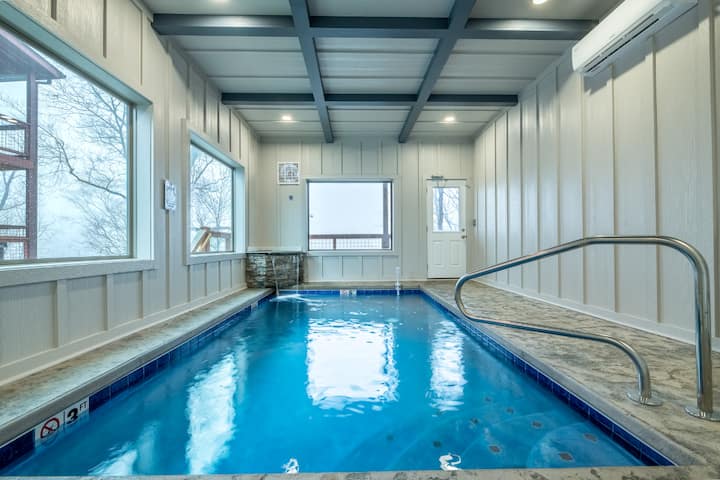 *Gorgeous 3bd+loft | Pool + Hot Tub + Near Town* - Sevierville, TN