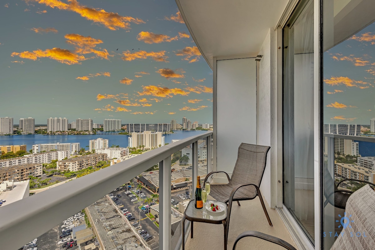 Sunny Isles Luxury | Bay View Resort Balcony - Apartments for Rent in ...