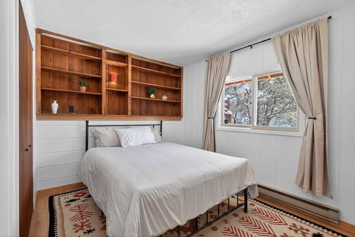 Dormitorio doble tamaño queen
