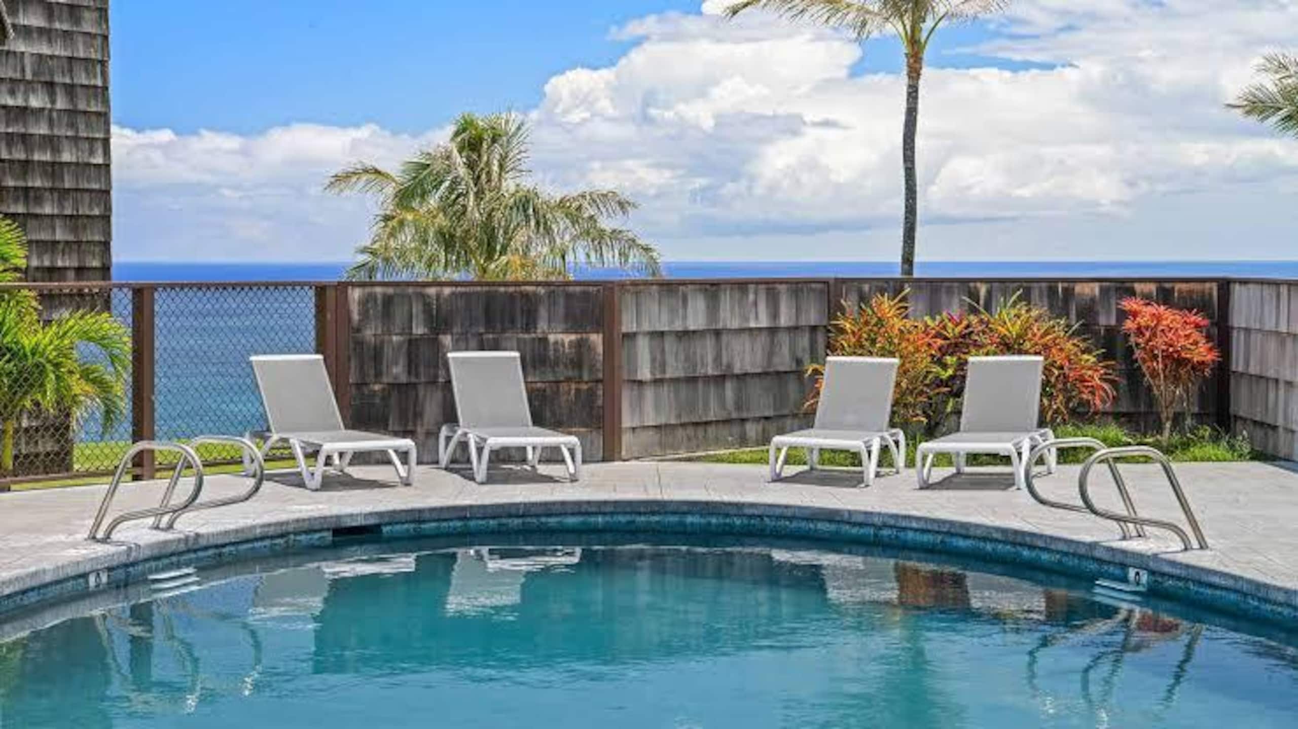 Condo in Princeville · ★4.92 · 1 bedroom · 2 beds · 1 bath - Image 3