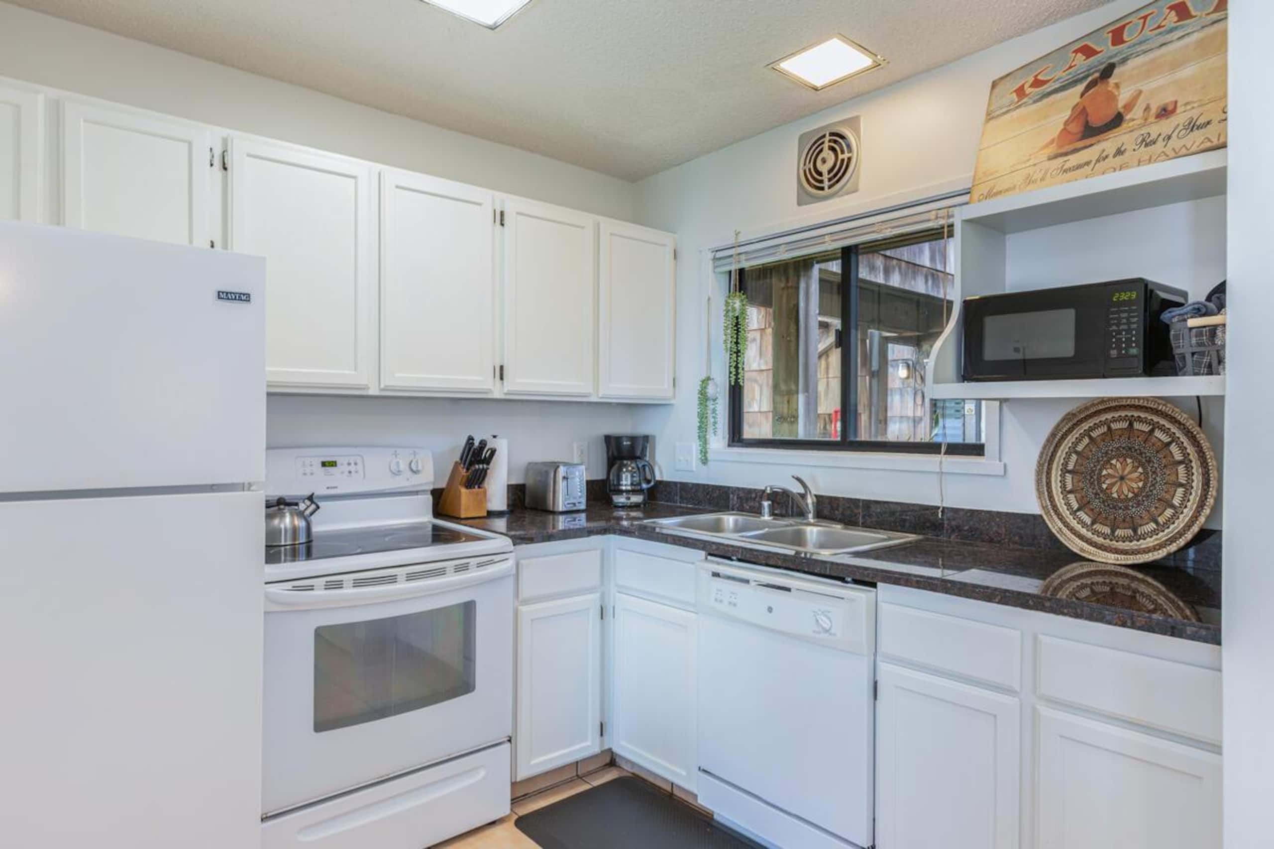 Condo in Princeville · ★4.92 · 1 bedroom · 2 beds · 1 bath - Image 6
