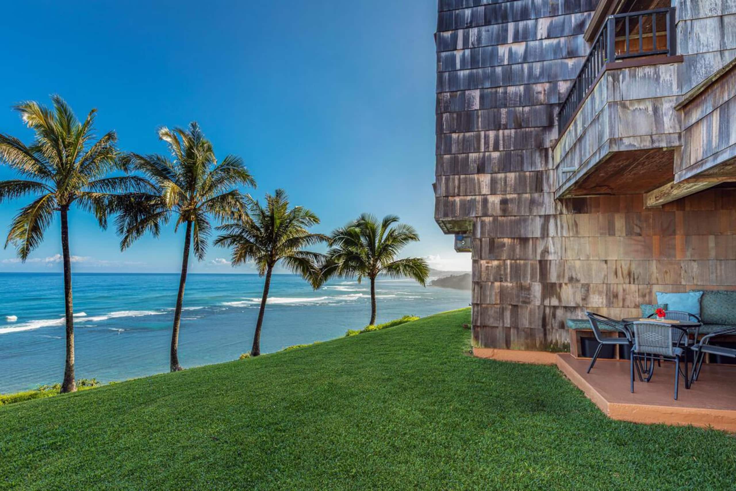 Condo in Princeville · ★4.92 · 1 bedroom · 2 beds · 1 bath - Image 17