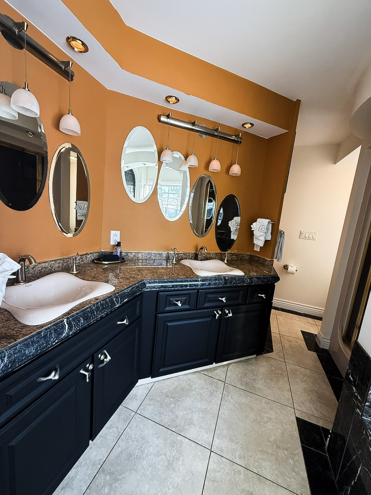 Lakefront Mansion | SwimSpa, Dock & Scenic Views photo 21