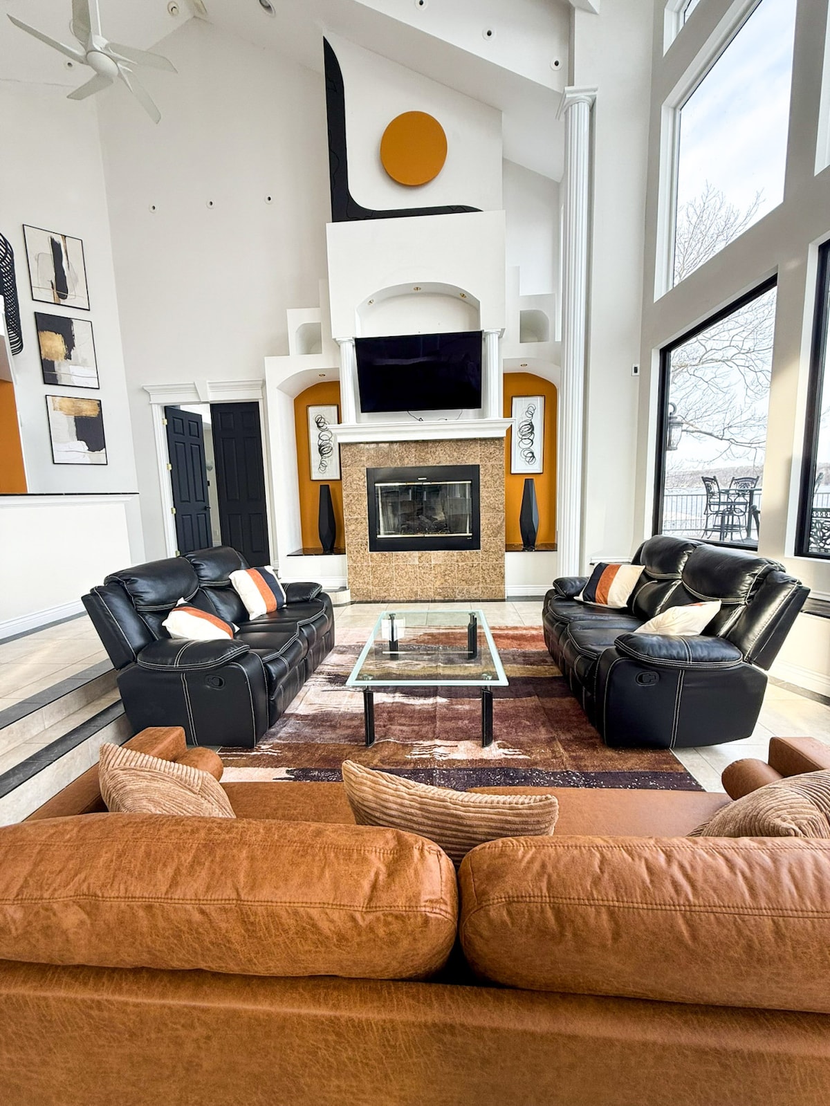 Lakefront Mansion | SwimSpa, Dock & Scenic Views photo 10
