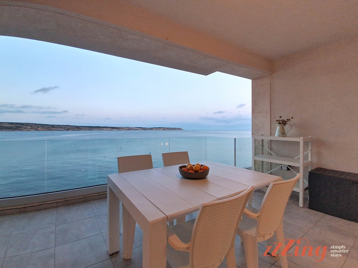 Seafront Apt Mellieha with Stunning Sea Views